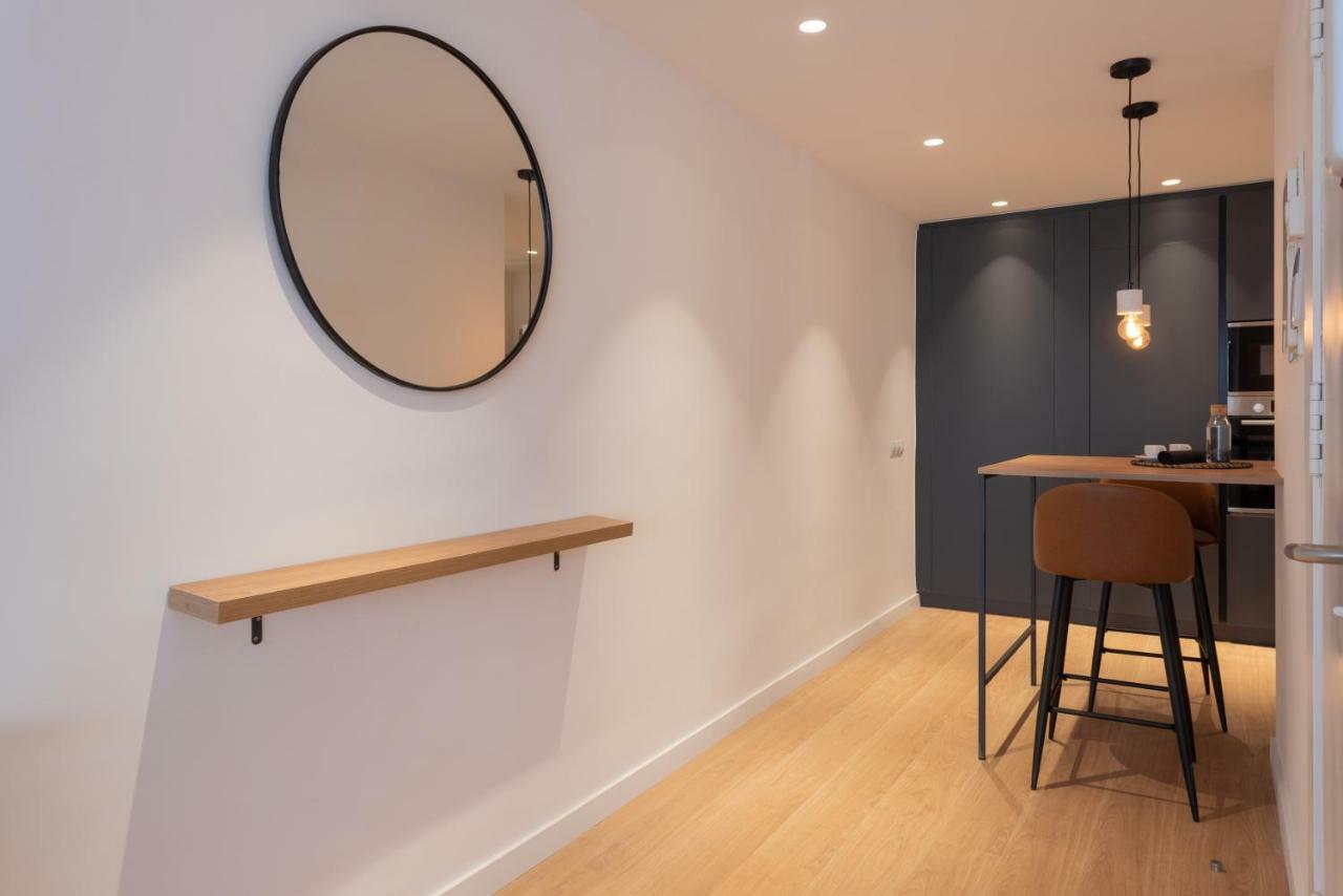 Petit Luxe L'Atic Daire Terrassa Dış mekan fotoğraf
