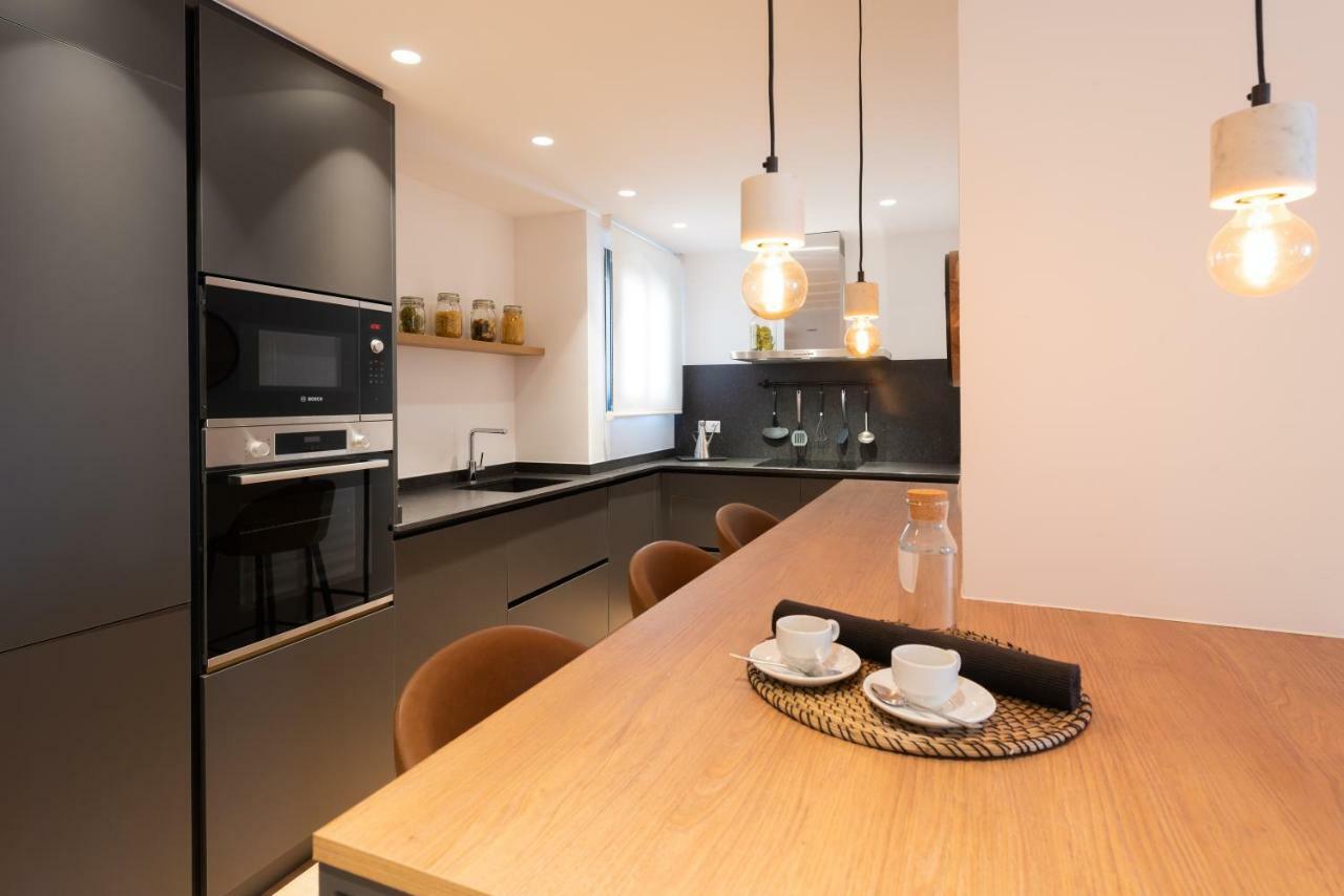 Petit Luxe L'Atic Daire Terrassa Dış mekan fotoğraf