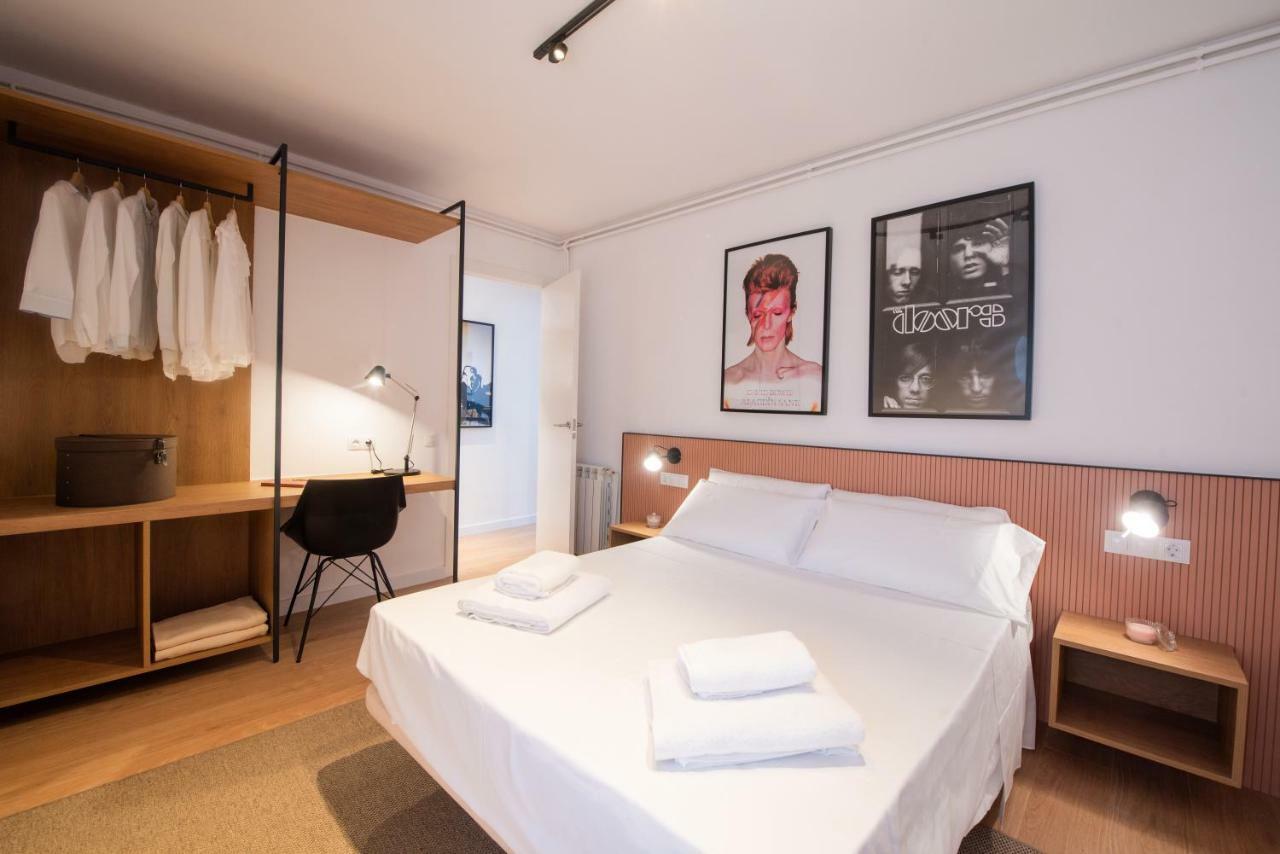 Petit Luxe L'Atic Daire Terrassa Dış mekan fotoğraf