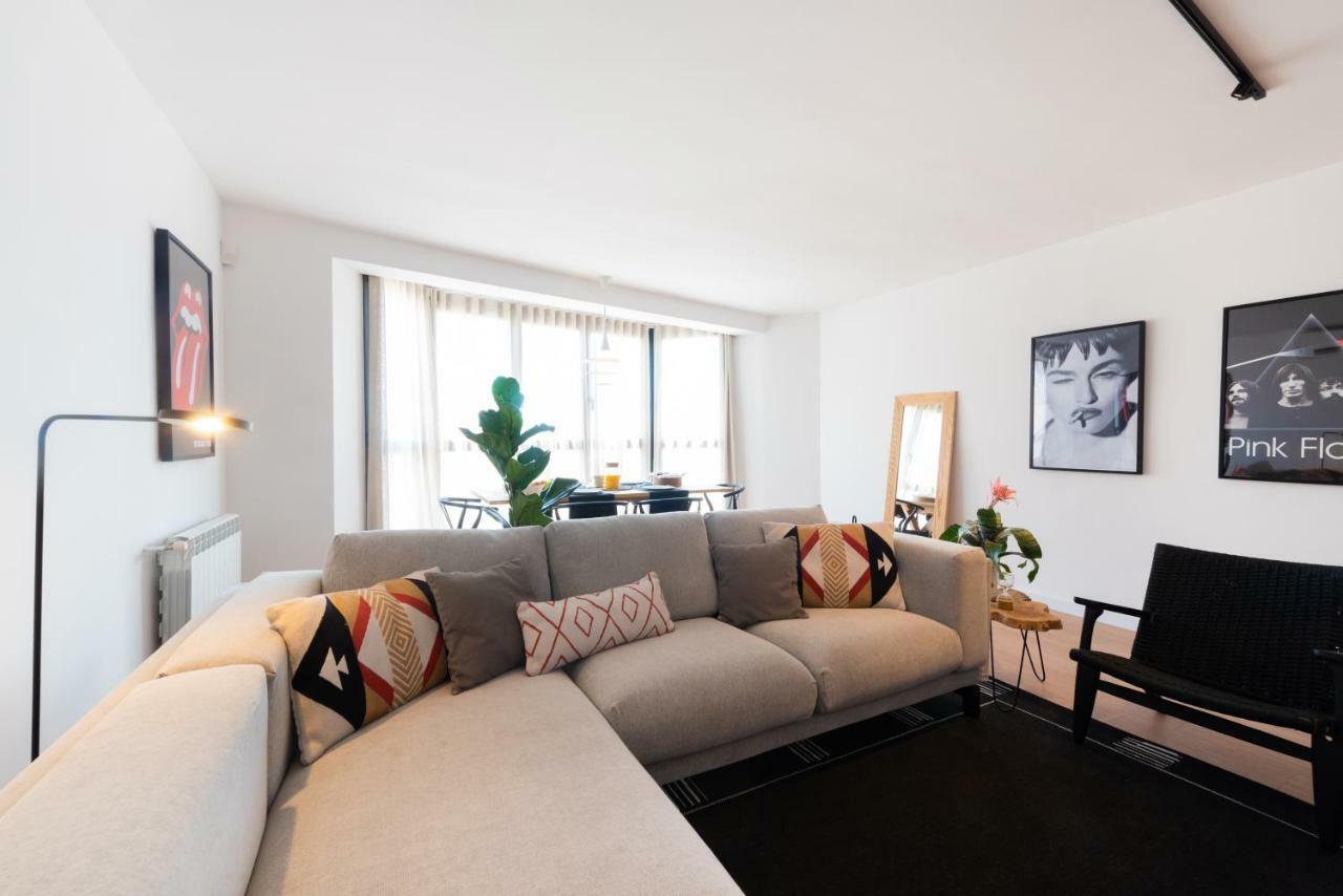Petit Luxe L'Atic Daire Terrassa Dış mekan fotoğraf